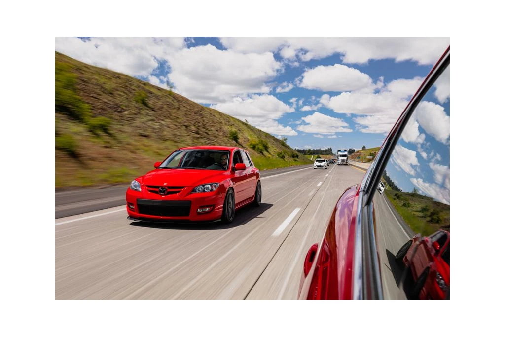 Mazda 3 Lowering springs provides better turn and driving performance