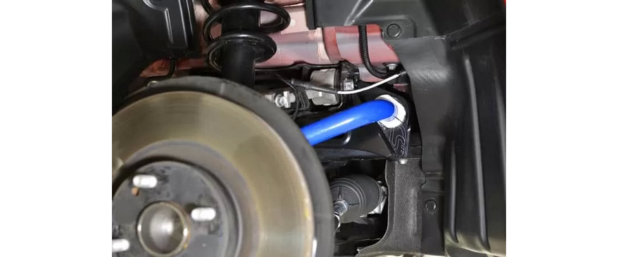Multiple swaybar styles and diameters were tested at Portland International Raceway to determine the best setup and front/rear combination that enhances the MX-5’s driving experience while maintaining a comfortable daily driver.